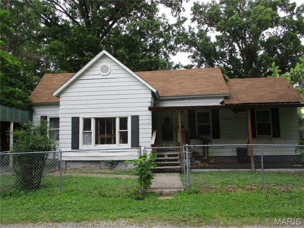 415 Park Avenue, Sparta, IL 62286