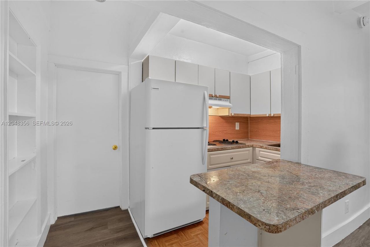 3409 S Le Jeune Rd , Unit 1, Coral Gables, FL 33134 Photo