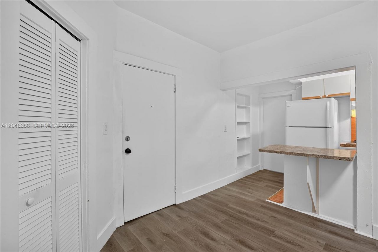 3409 S Le Jeune Rd , Unit 1, Coral Gables, FL 33134 Photo