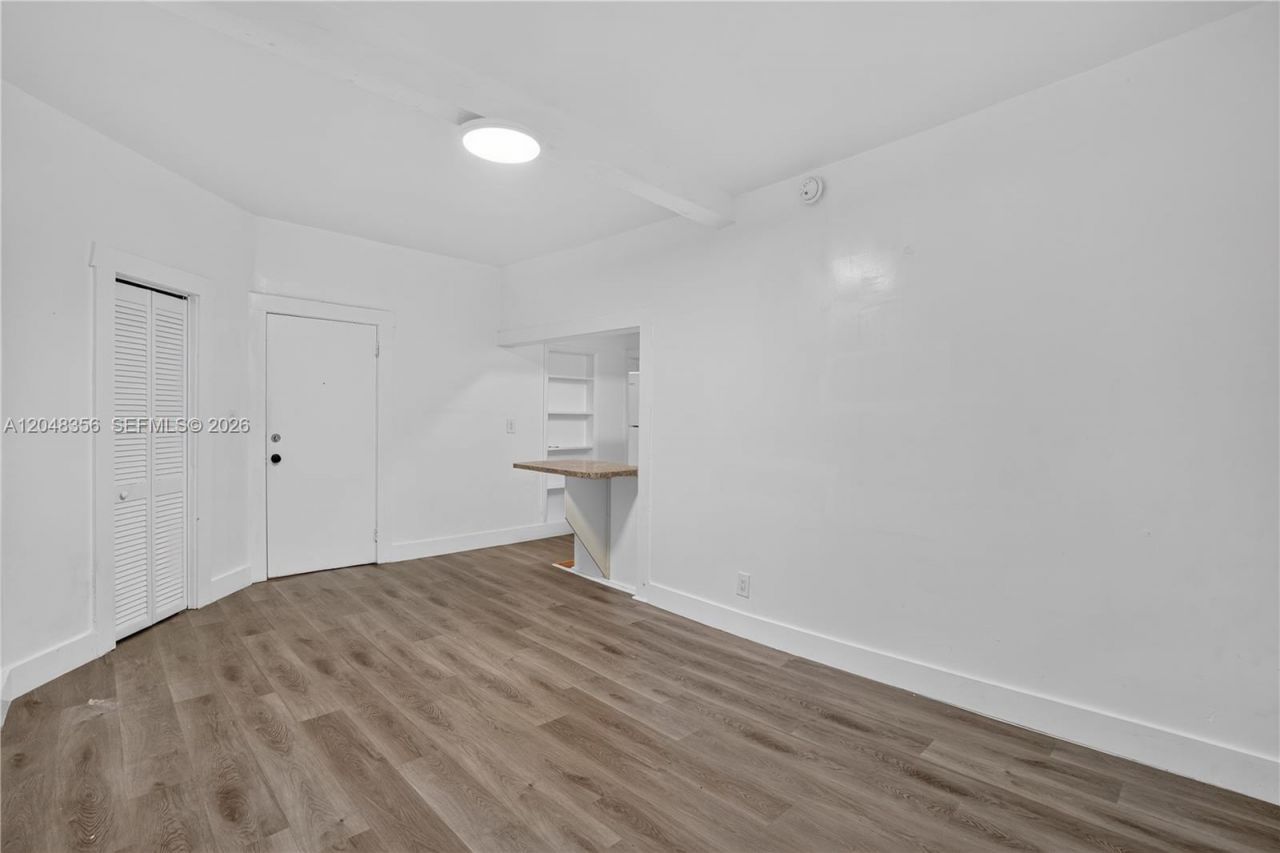 3409 S Le Jeune Rd , Unit 1, Coral Gables, FL 33134 Photo