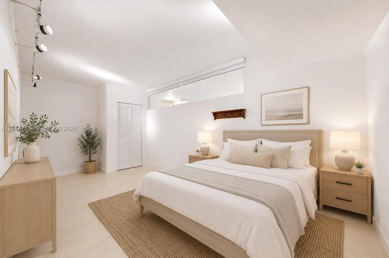 181 Crandon Blvd , Unit 301, Key Biscayne, FL 33149 Photo