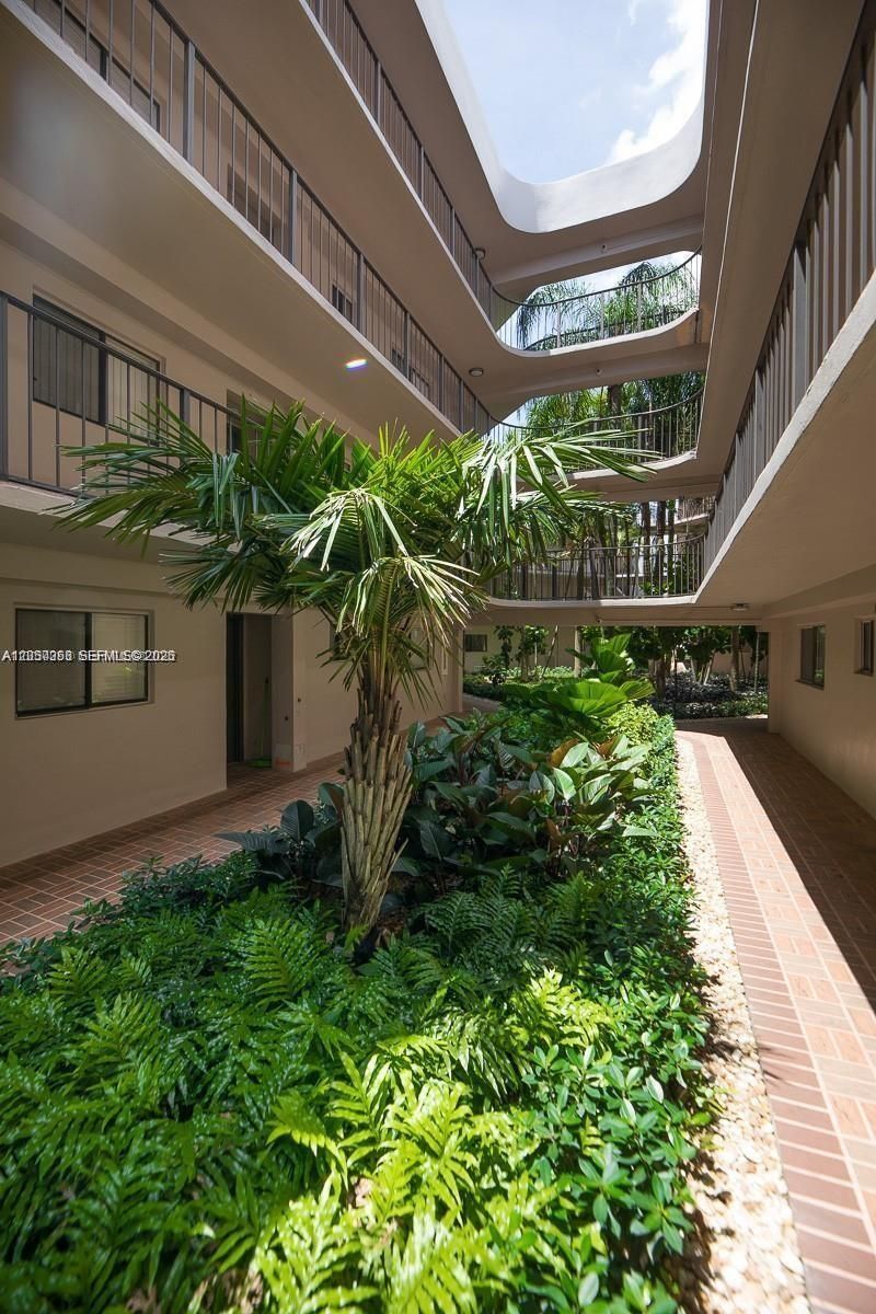 8650 SW 133rd Ave Rd , Unit 312, Miami, FL 33183 Photo