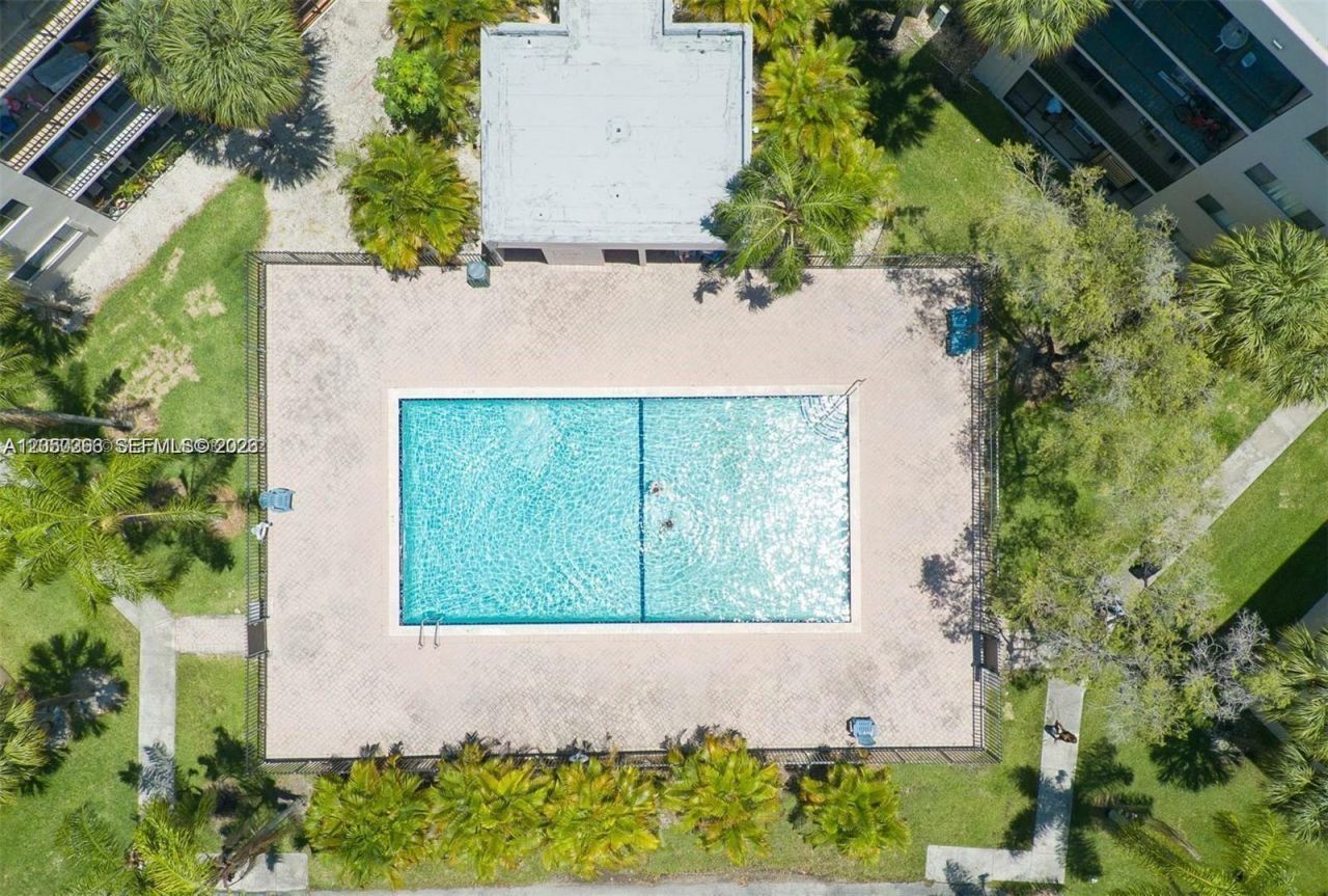 8650 SW 133rd Ave Rd , Unit 312, Miami, FL 33183 Photo