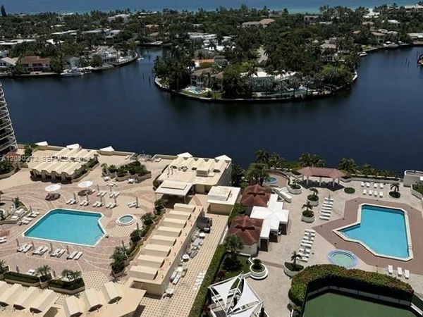20185 E Country Club Dr , Unit 2101, Aventura, FL 33180