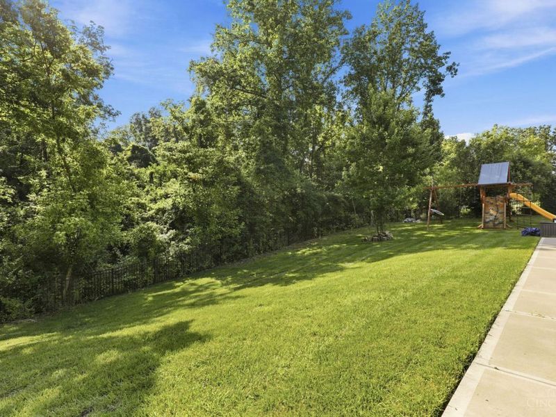 566 Forestedge Drive, Anderson Twp, OH 45255 Photo 79