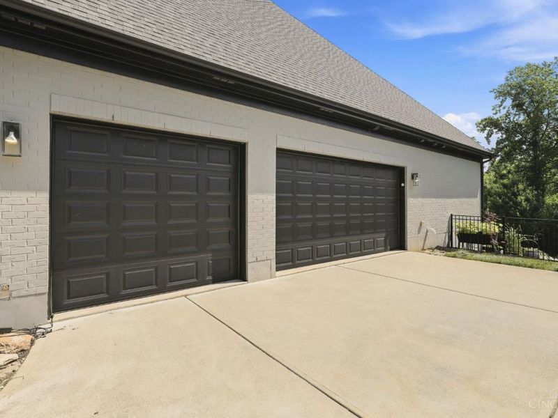 566 Forestedge Drive, Anderson Twp, OH 45255 Photo 80