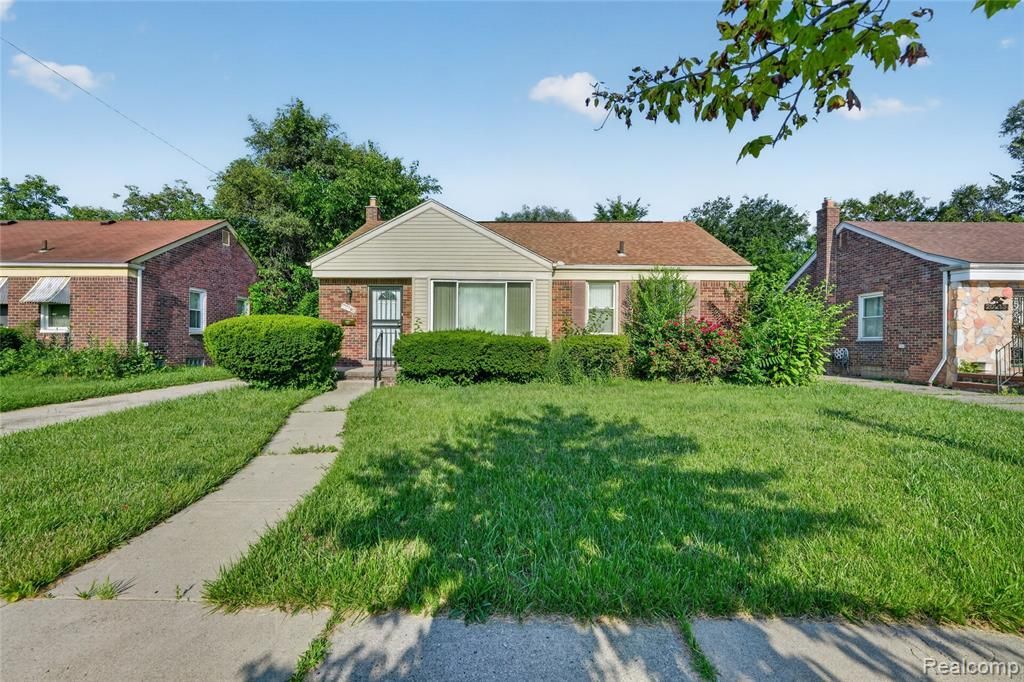 20201 Lesure Street, Detroit, MI 48235 Main Photo