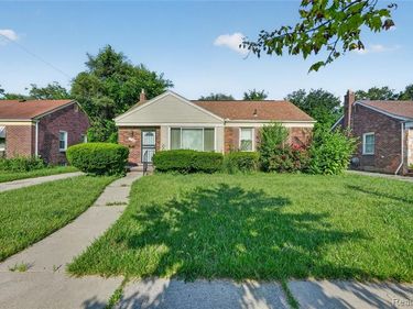 20201 Lesure Street, Detroit, MI 48235