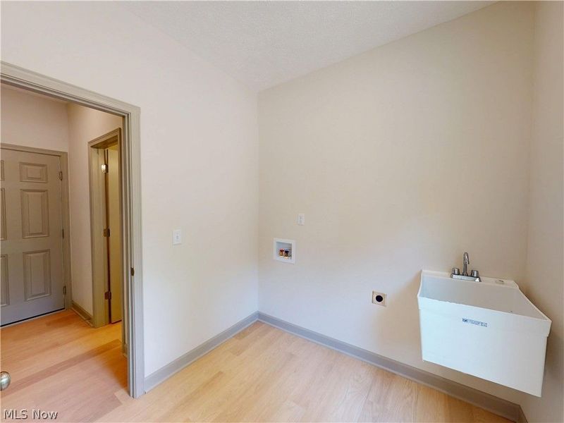 115 Deerfield Drive, Madison, OH 44057 Photo 17