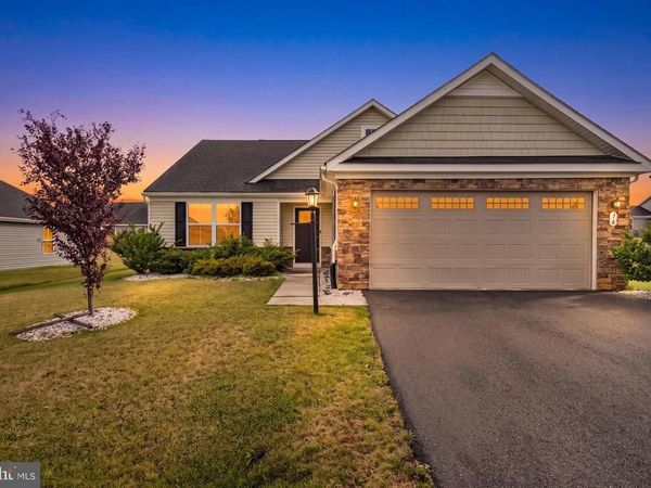 16 OPULENT COURT, HEDGESVILLE, WV 25427