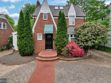 1706 N GLEBE ROAD, ARLINGTON, VA 22207