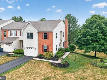 321 HAMILTON DRIVE, HARLEYSVILLE, PA 19438