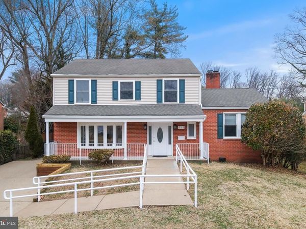 711 LAMBERTON DRIVE , SILVER SPRING, MD 20902