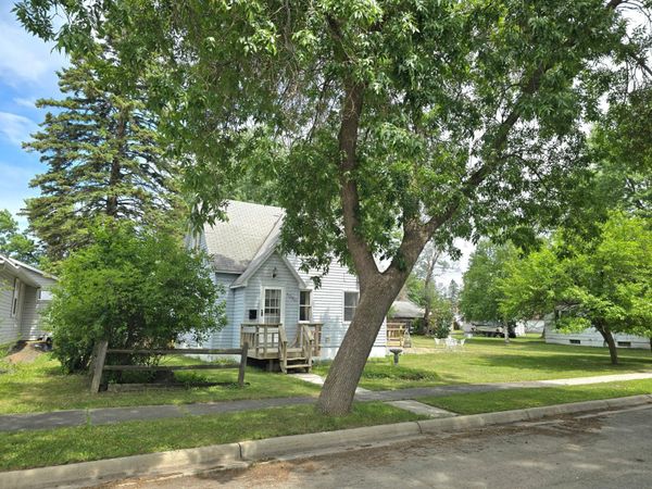 1020 8th Street , International Falls, MN 56649