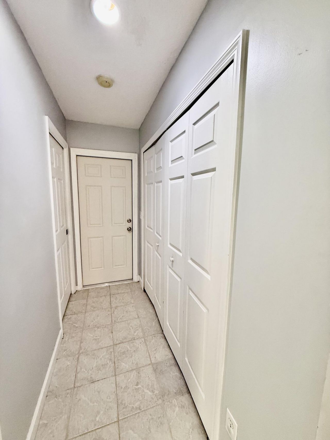 5707 Silver Oak Drive, Fort Pierce, FL 34982 Photo