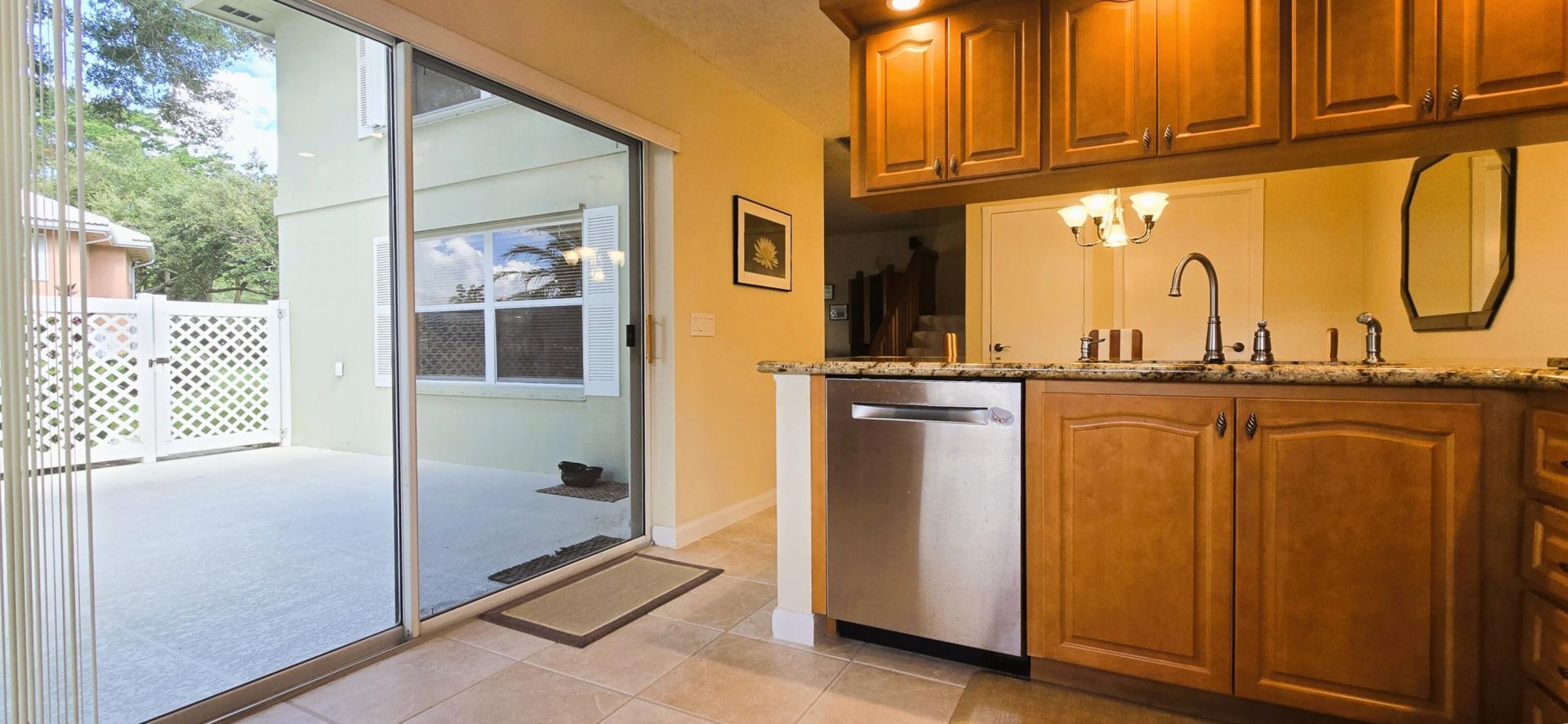 1919 Hartford Court, West Palm Beach, FL 33409 Photo