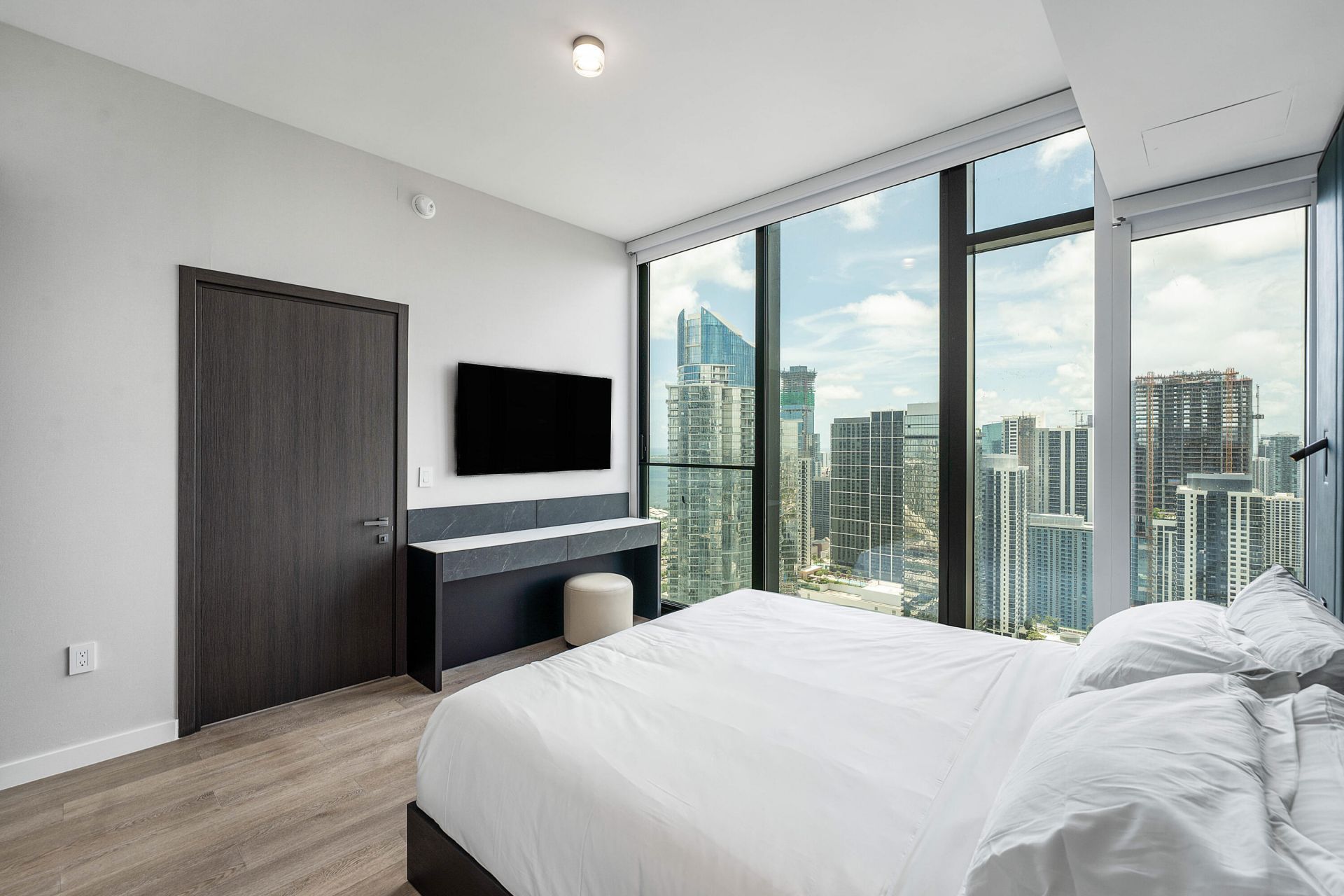 20 NE 11th Street, Unit 4805, Miami, FL 33132 Photo