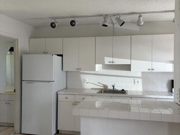 1021 SE Monterey Road, Unit 1-17, Stuart, FL 34994