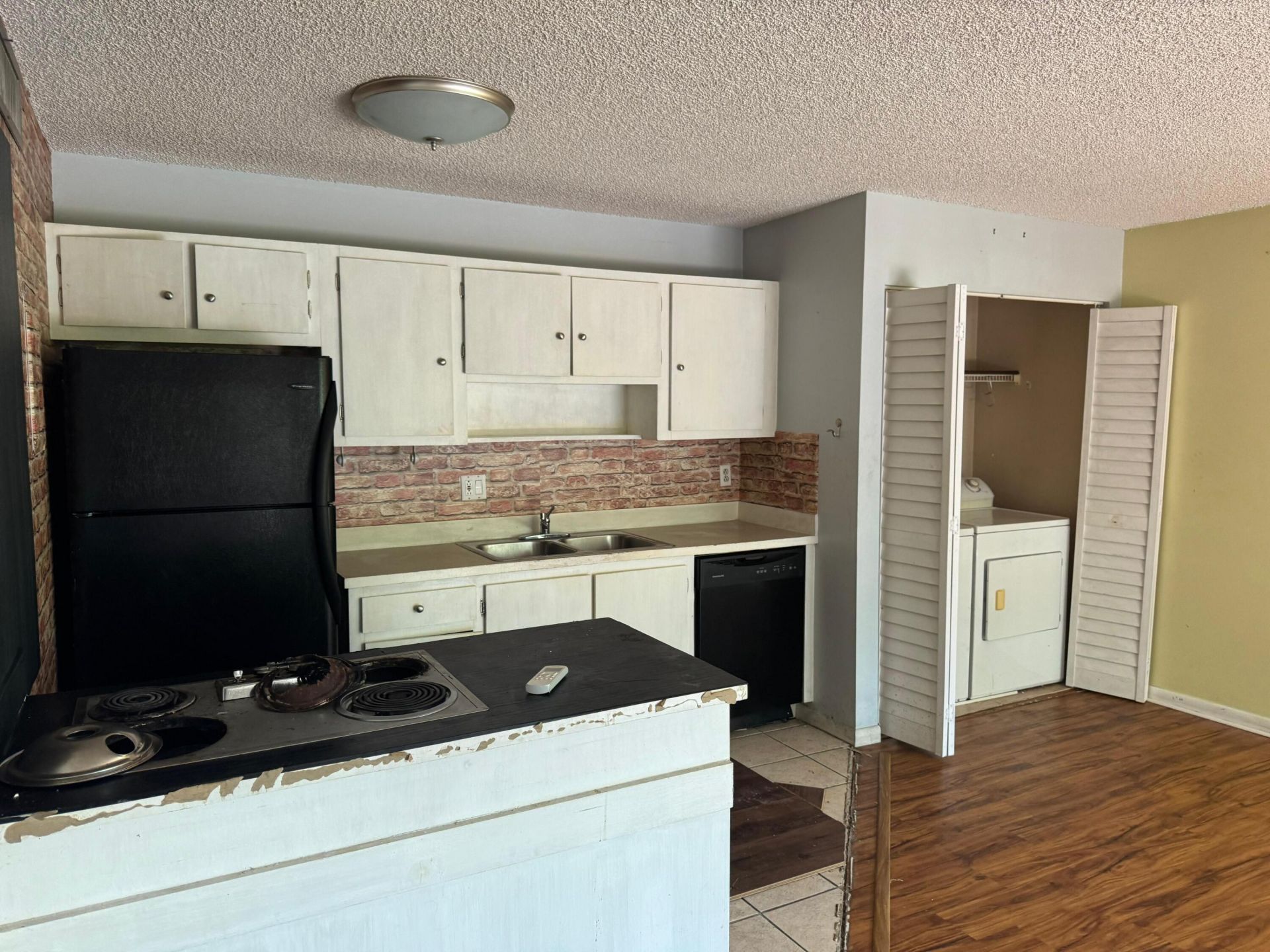 637 Executive Center Drive, Unit N205, West Palm Beach, FL 33401 Photo