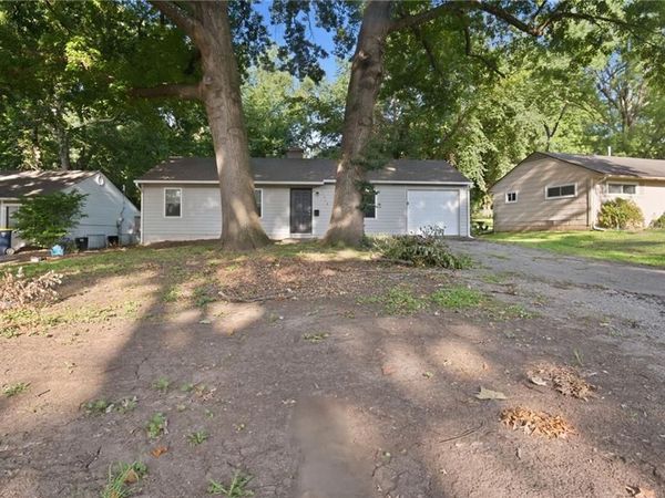 11318 Sycamore Terrace, Kansas City, MO 64134