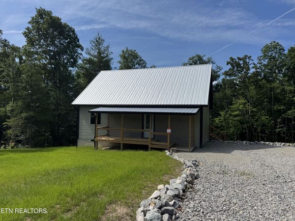 185 Northwood Place, Jamestown, TN 38556