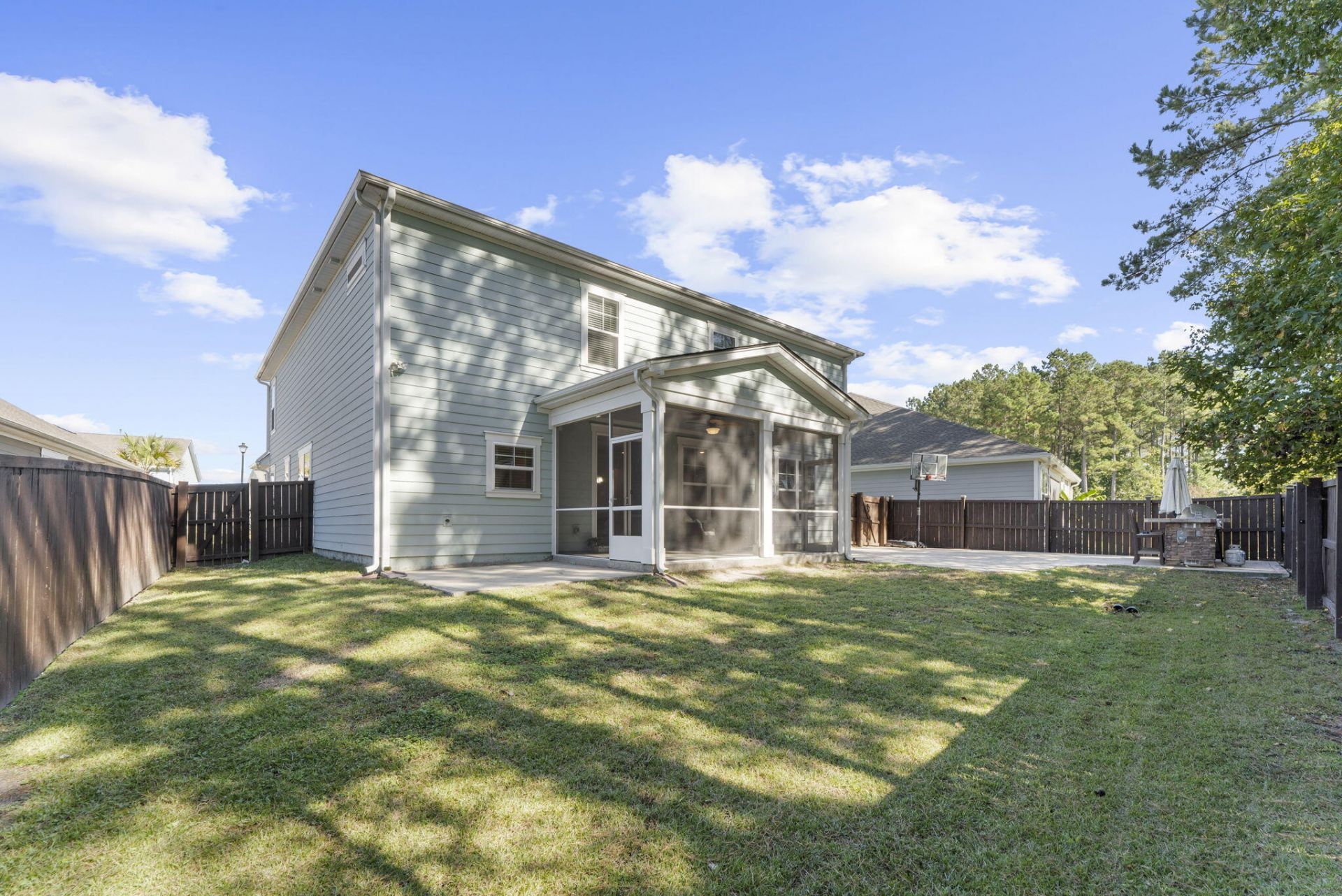 320 Long Pier Street Photo 15