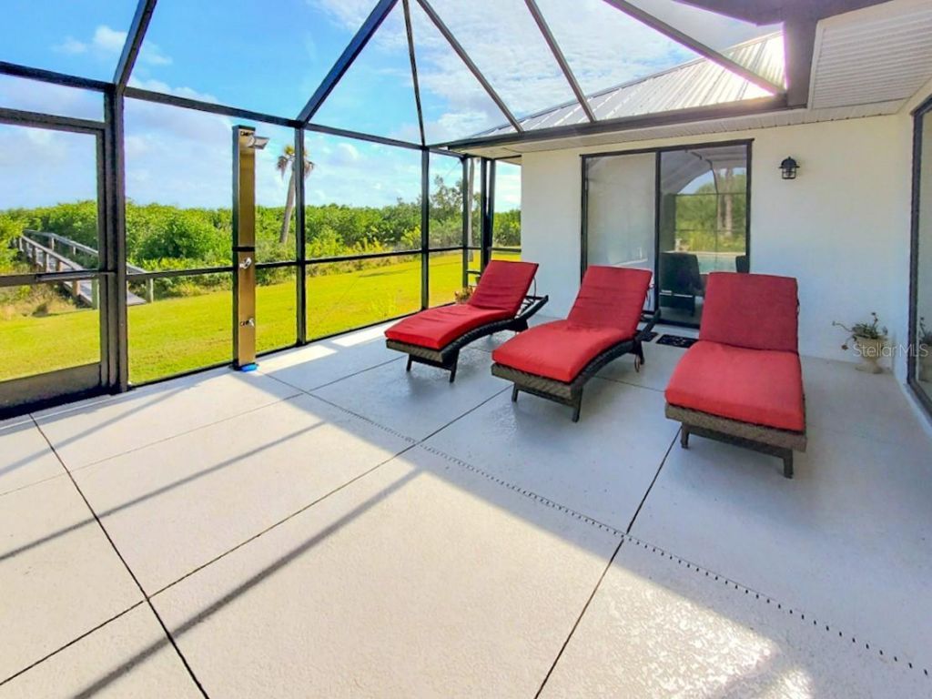 18 Riverfront Drive, Venice, FL 34293 Photo
