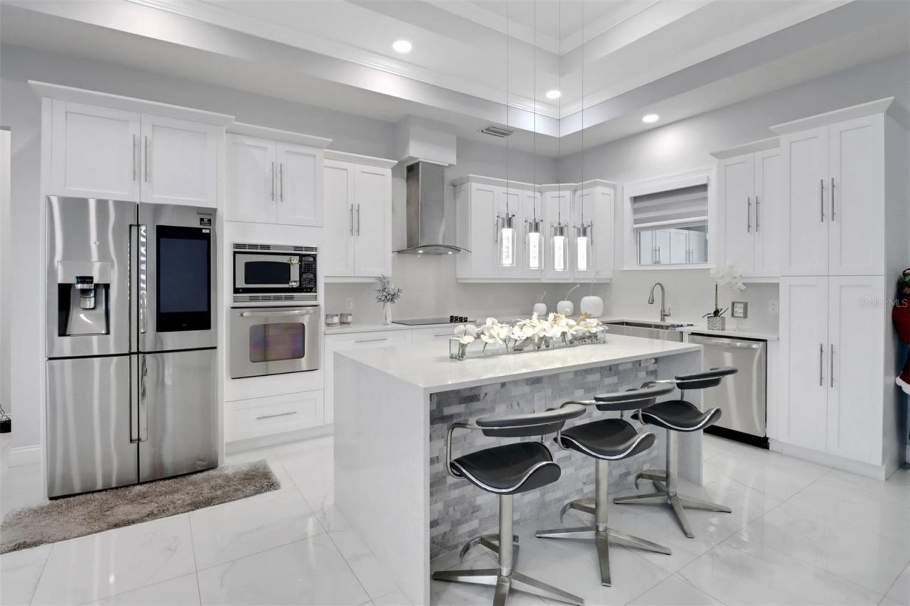 2394 45th Avenue Ne, Naples, FL 34120 Photo