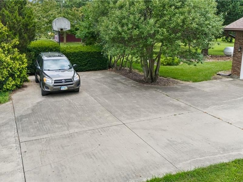 4477 E Peterson Road, Fletcher, OH 45326 Photo 3
