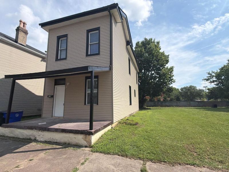 329 Charles Street, Hamilton, OH 45011 Photo 2