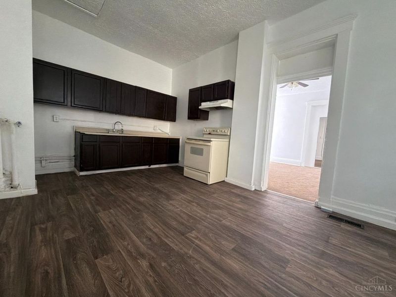 329 Charles Street, Hamilton, OH 45011 Photo 8