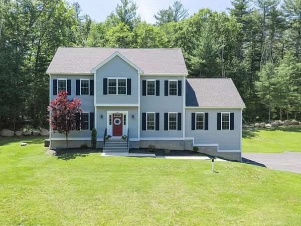 87 Martin Rd, Douglas, MA 01516