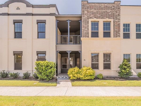 305 Sunset Lane, Unit 103, Fort Worth, TX 76114