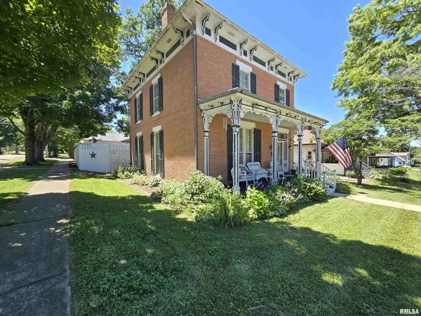 650 CRAWFORD Street, Warsaw, IL 62379