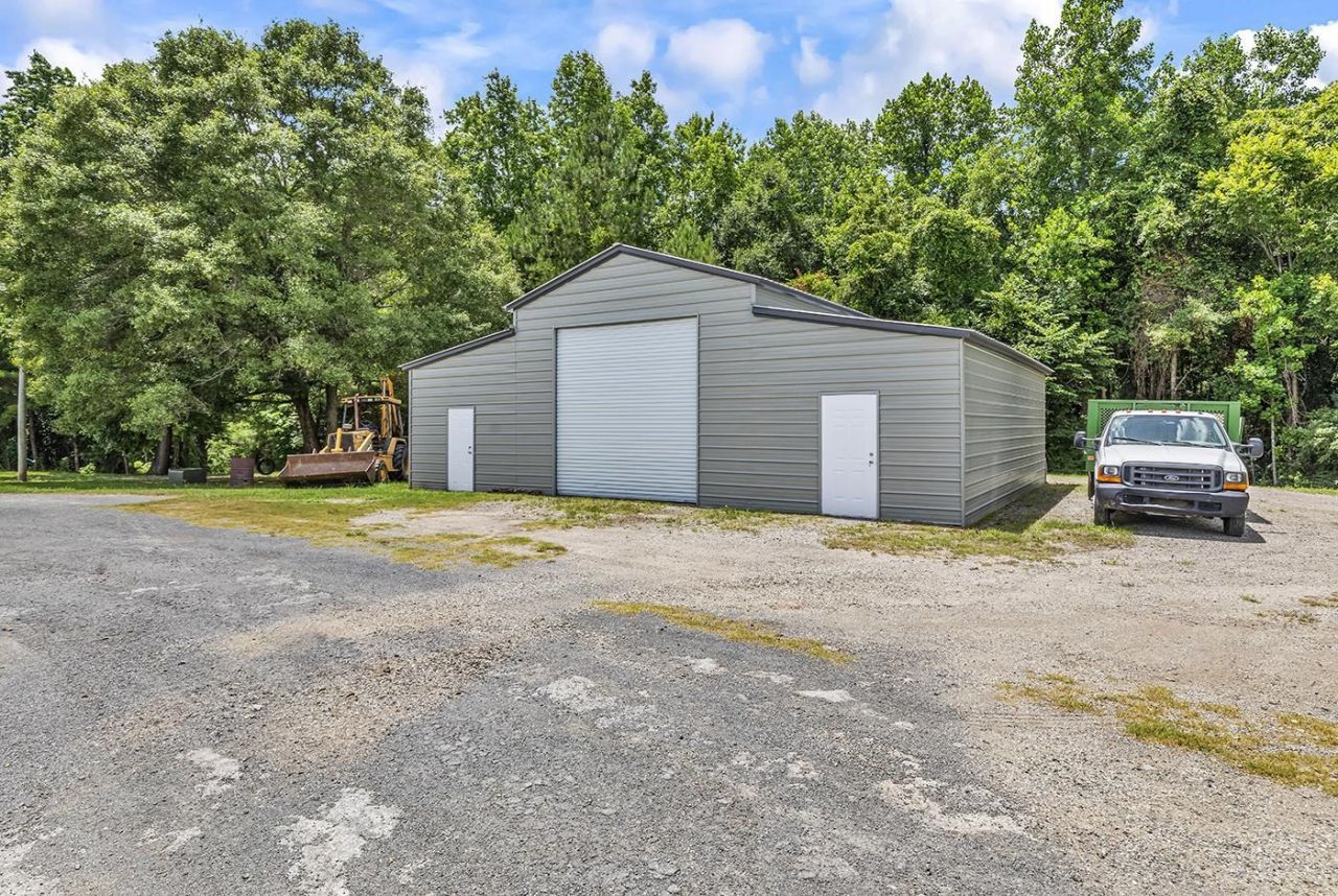 59 Two Ponds Road Photo 41