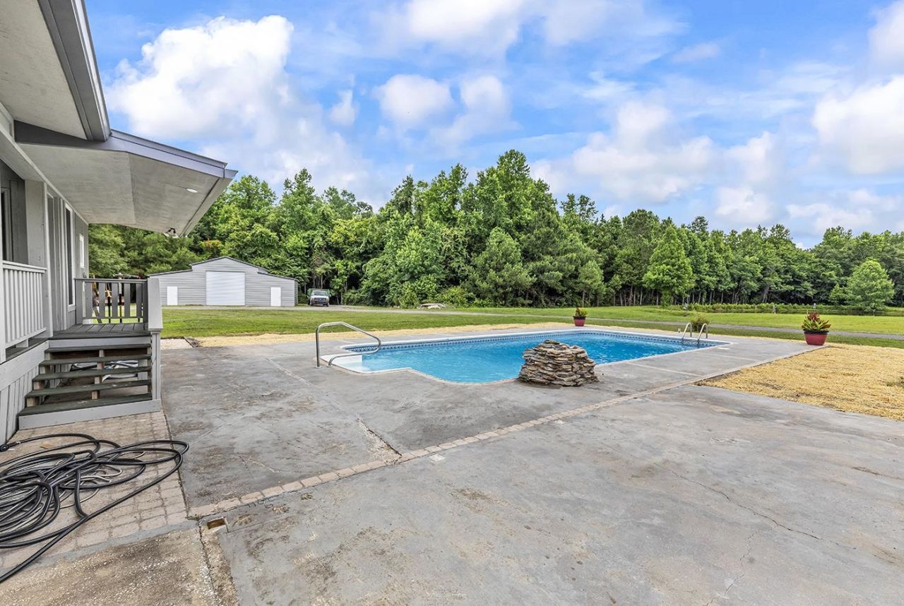 59 Two Ponds Road Photo 45