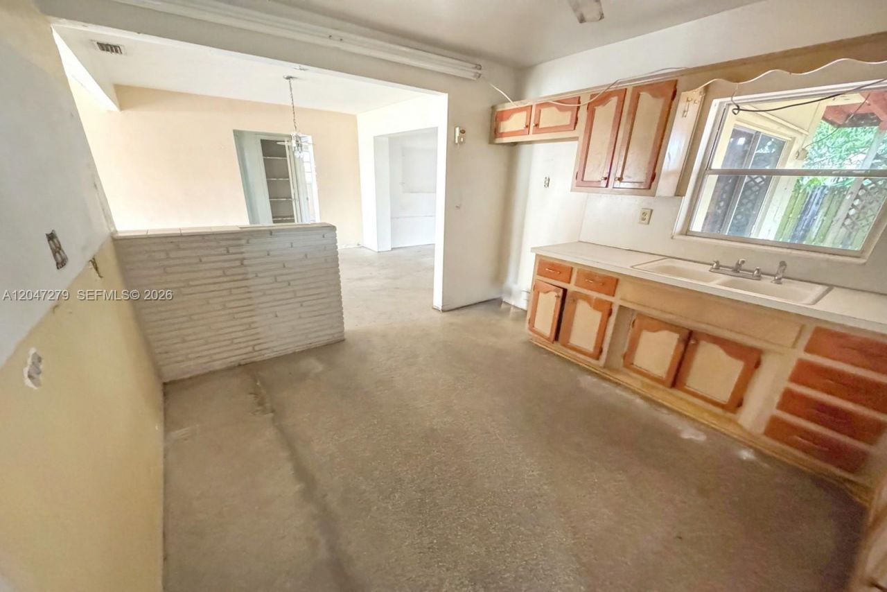 7912 Juniper St , Miramar, FL 33023 Photo