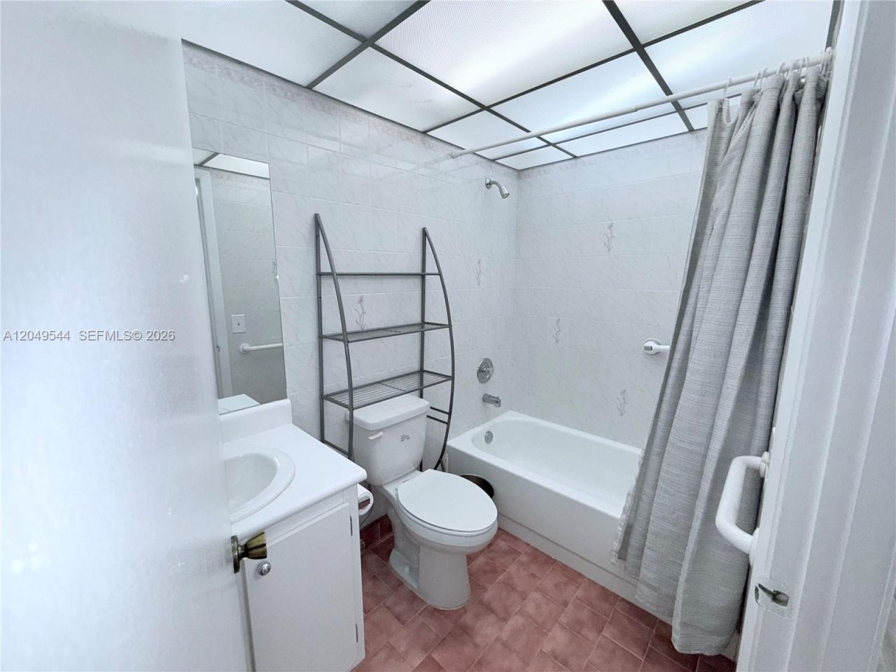 9352 S Belfort Cir , Unit 109, Tamarac, FL 33321 Photo