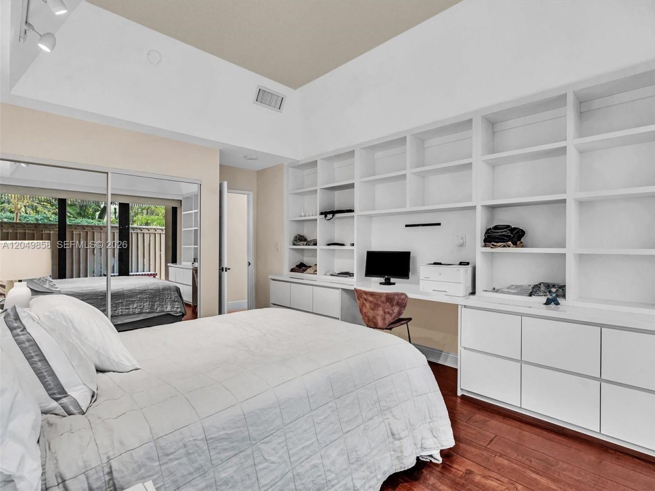 2901 S Bayshore Dr , Unit 1G, Miami, FL 33133 Photo