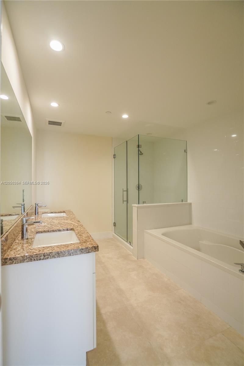 1091 Galiano St , Unit 304, Coral Gables, FL 33134 Photo