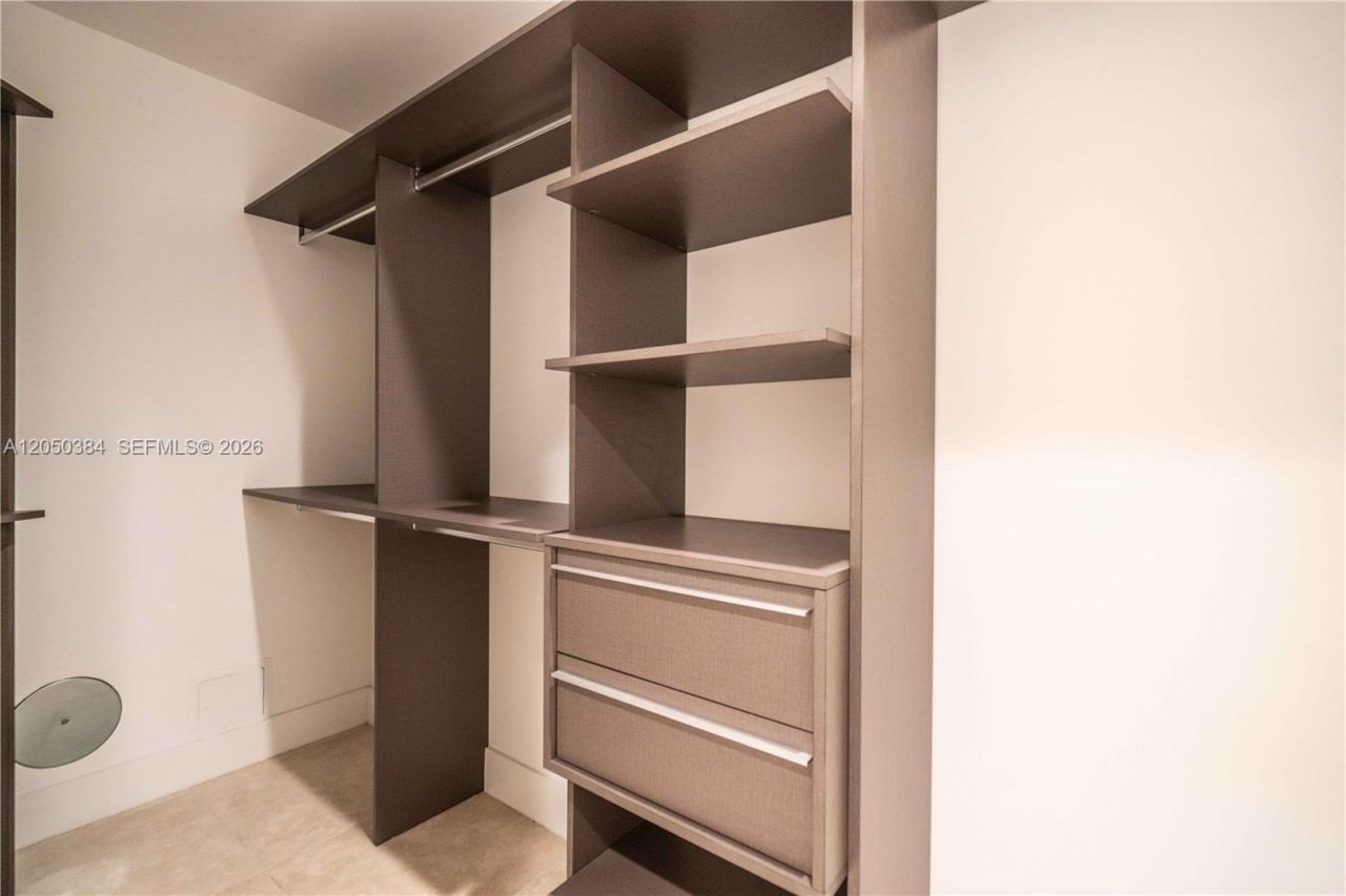 1091 Galiano St, Unit 304, Coral Gables, FL 33134 Photo