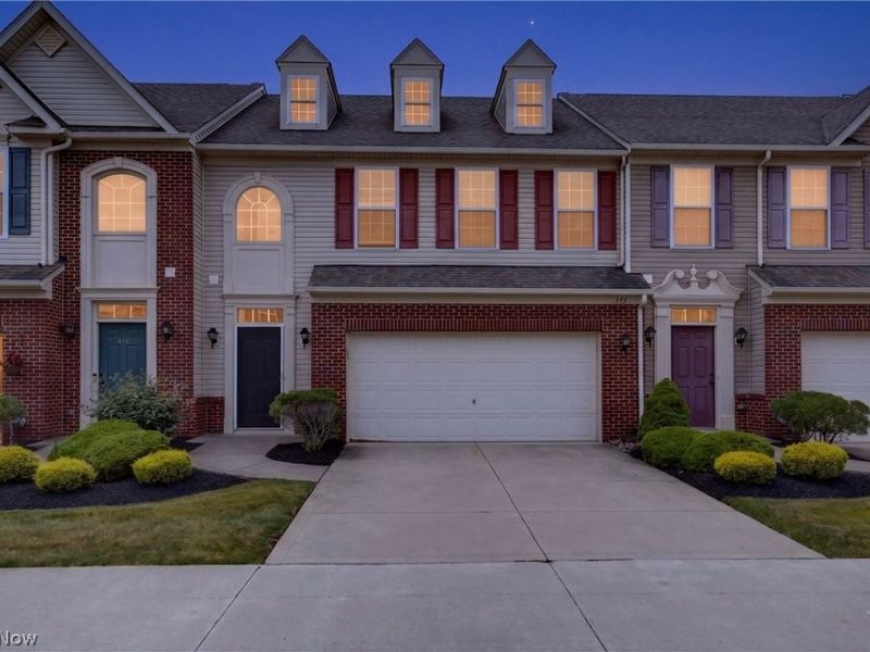 934 Tradewinds Cove, Painesville, OH 44077 Photo 2