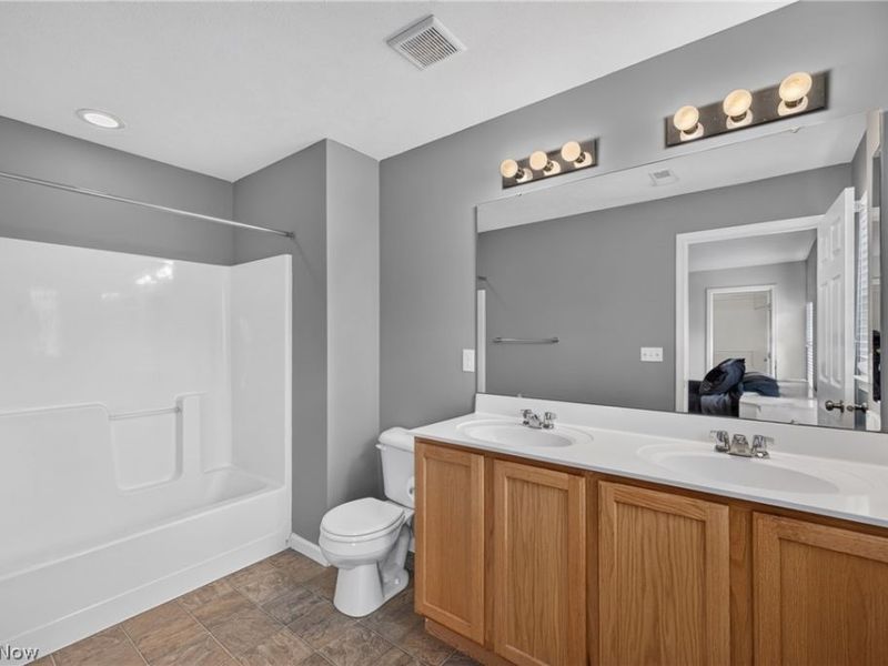 934 Tradewinds Cove, Painesville, OH 44077 Photo 39
