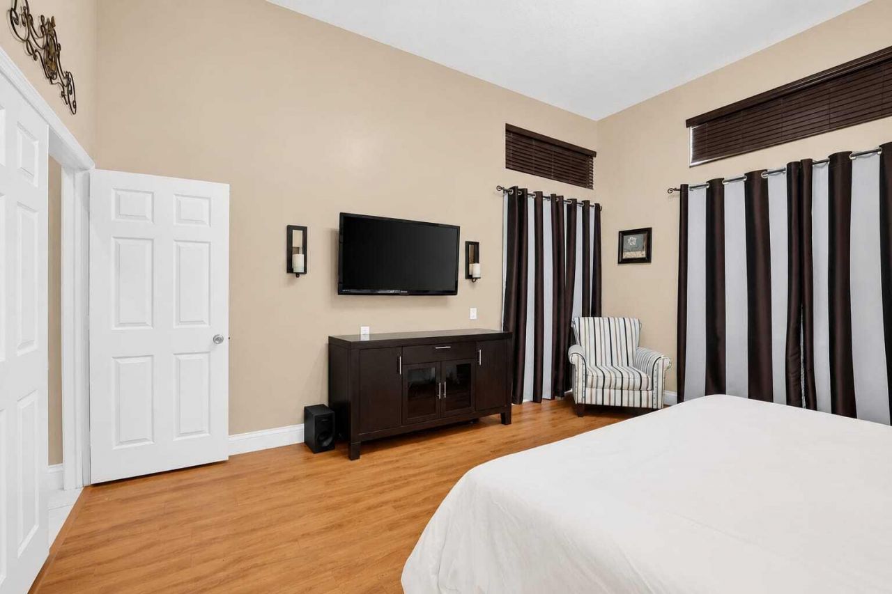 16483 NW 12th Street, Pembroke Pines, FL 33028 Photo