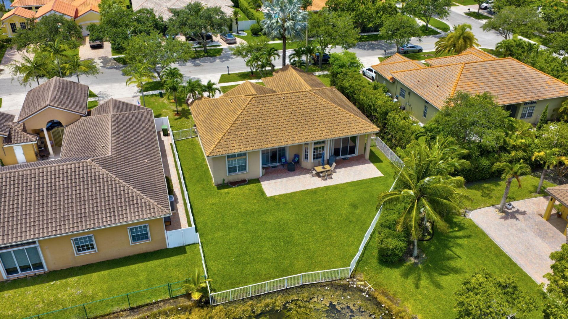 16483 NW 12th Street, Pembroke Pines, FL 33028 Photo