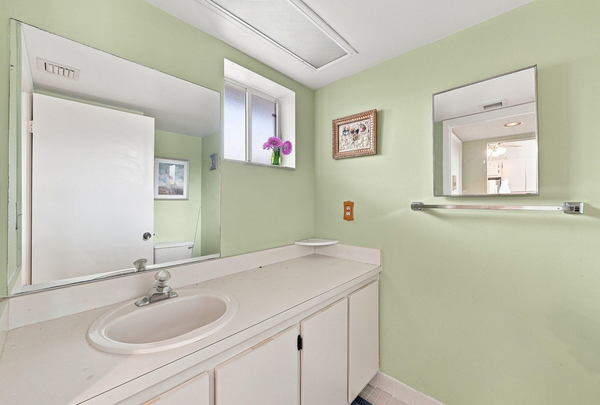 5370 Las Verdes Circle, Unit 304, Delray Beach, FL 33484 Photo