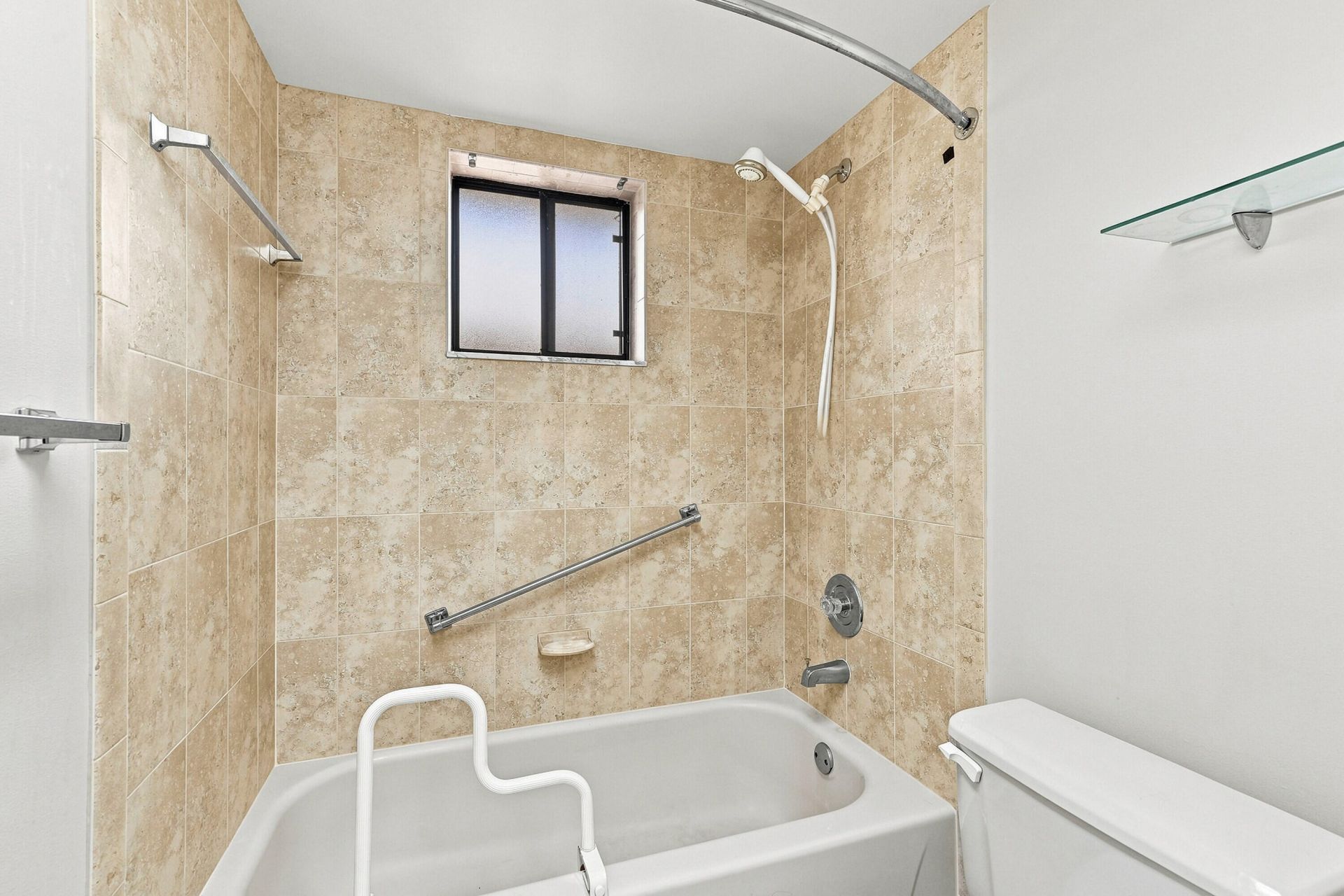 5370 Las Verdes Circle, Unit 304, Delray Beach, FL 33484 Photo