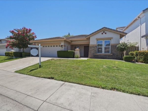 2016 San Esteban Cir, Roseville, CA 95747