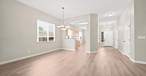 2016 San Esteban Cir, Roseville, CA 95747 Photo