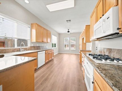 2016 San Esteban Cir, Roseville, CA 95747 Photo